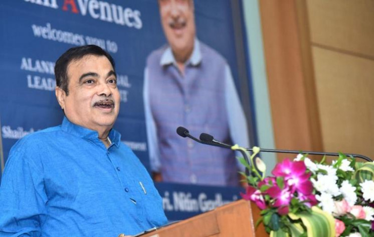 Nitin Gadkari asks IITians to focus their research on use of bio-technology