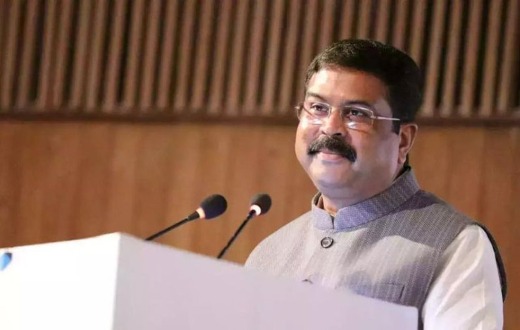 JEE Main 2023: Dharmendra Pradhan responds to students’ demand on 75% criteria for JEE Advanced