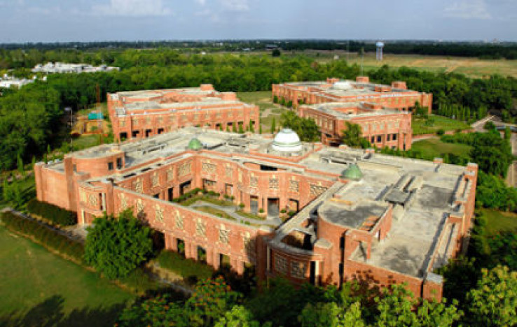 IIM Lucknow Introduces Course on 'The Wisdom of Indian Philosophy'