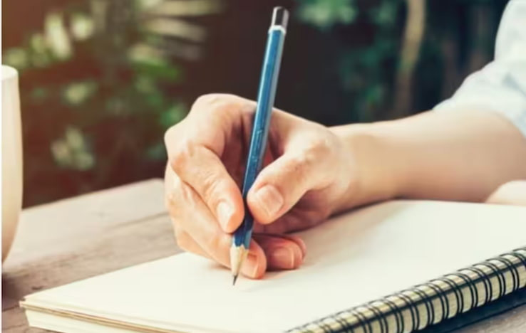 IIT-JEE Aspirant's Viral Post Highlights Rigorous Schedule: 4.5 Hours of Sleep