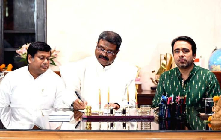 Dharmendra Pradhan Assumes Charge as Union Minister of Education