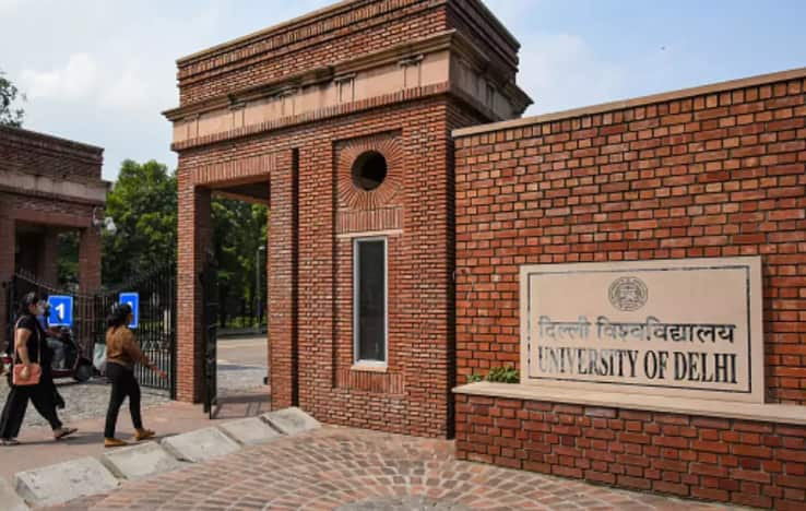 Delhi University's New Assistant Professor Hiring Criteria Sparks Controversy