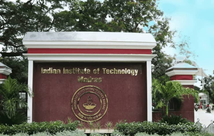 IIT-Madras Invites Applications from Working Professionals, No CAT Needed