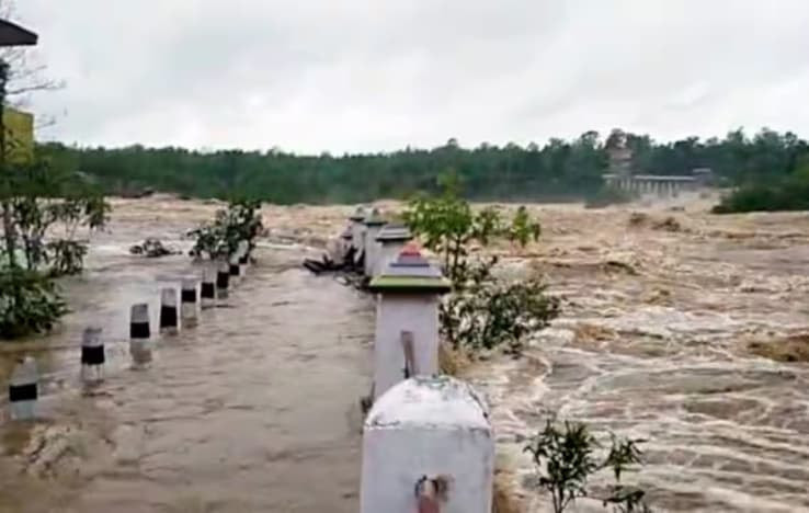 Schools Closed in Odisha Districts, President Murmu’s Visit Postponed