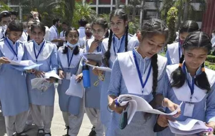 No Ongoing Process to Shut Any Schools in the State: UP Govt