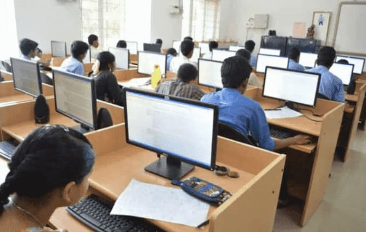 CAT 2024 Admit Card and Exam Day Essentials: Full Guide