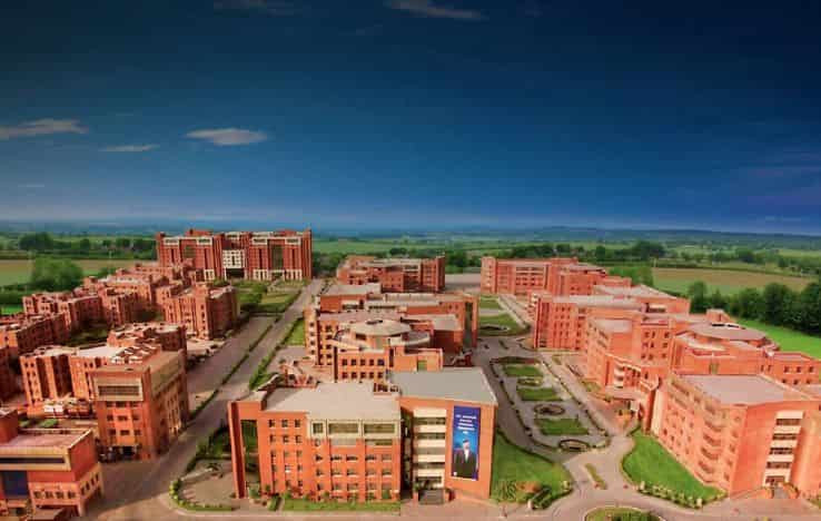 Amity Noida MBA