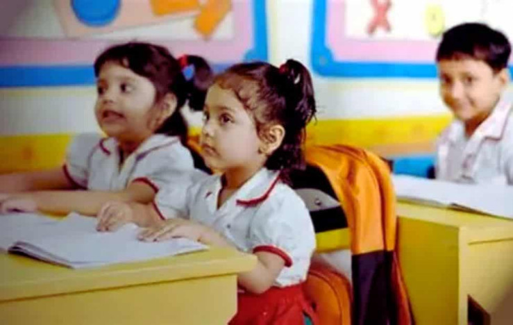 Delhi Sets Six Plus Years Delhi Sets Six Plus Years