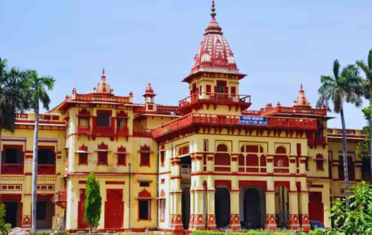 BHU Launches 121 Free INI-SWAYAM