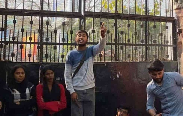 Hansraj Students Protest